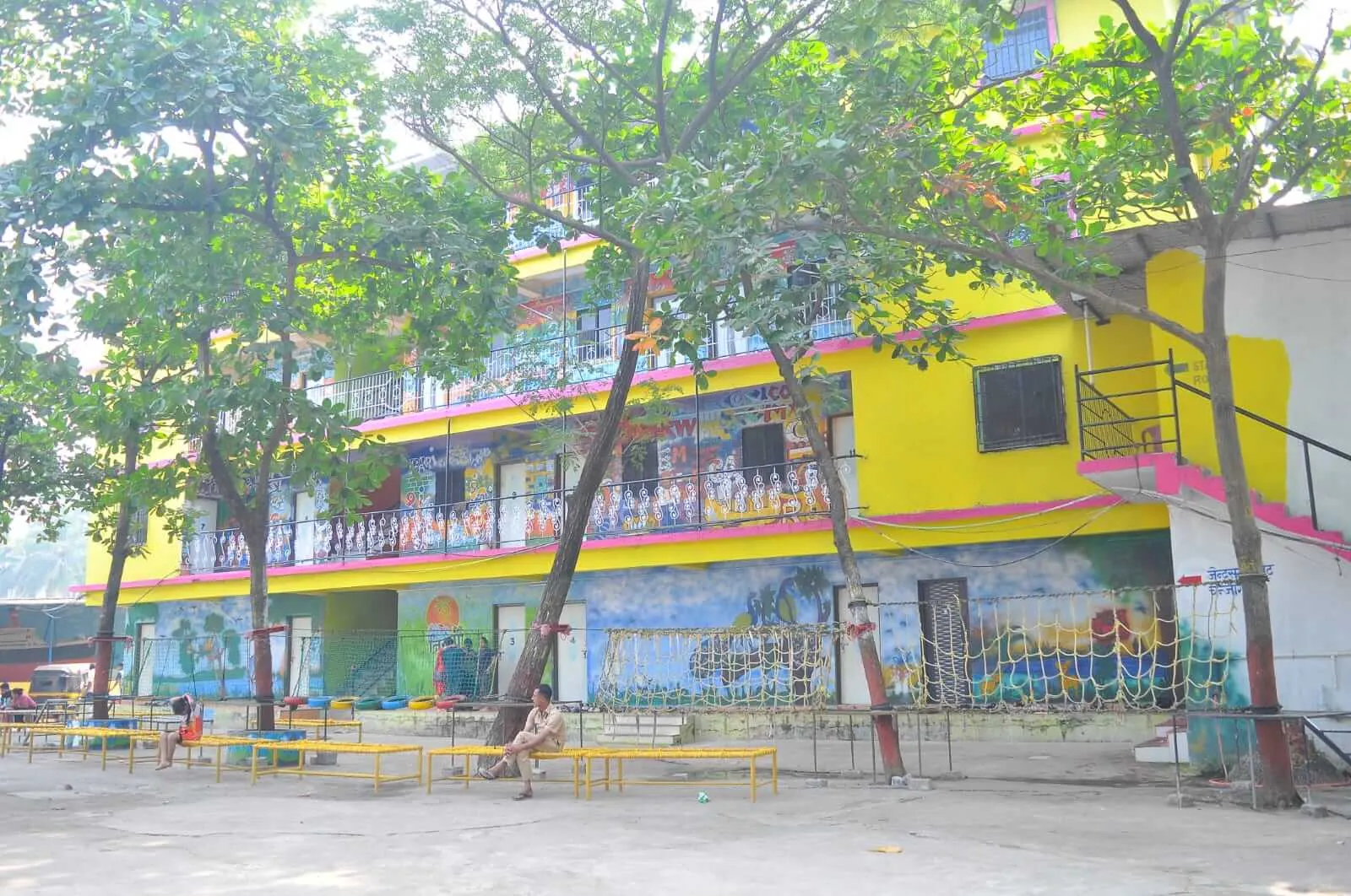 Nisarg Resor in virar Rooms for Couples and family
